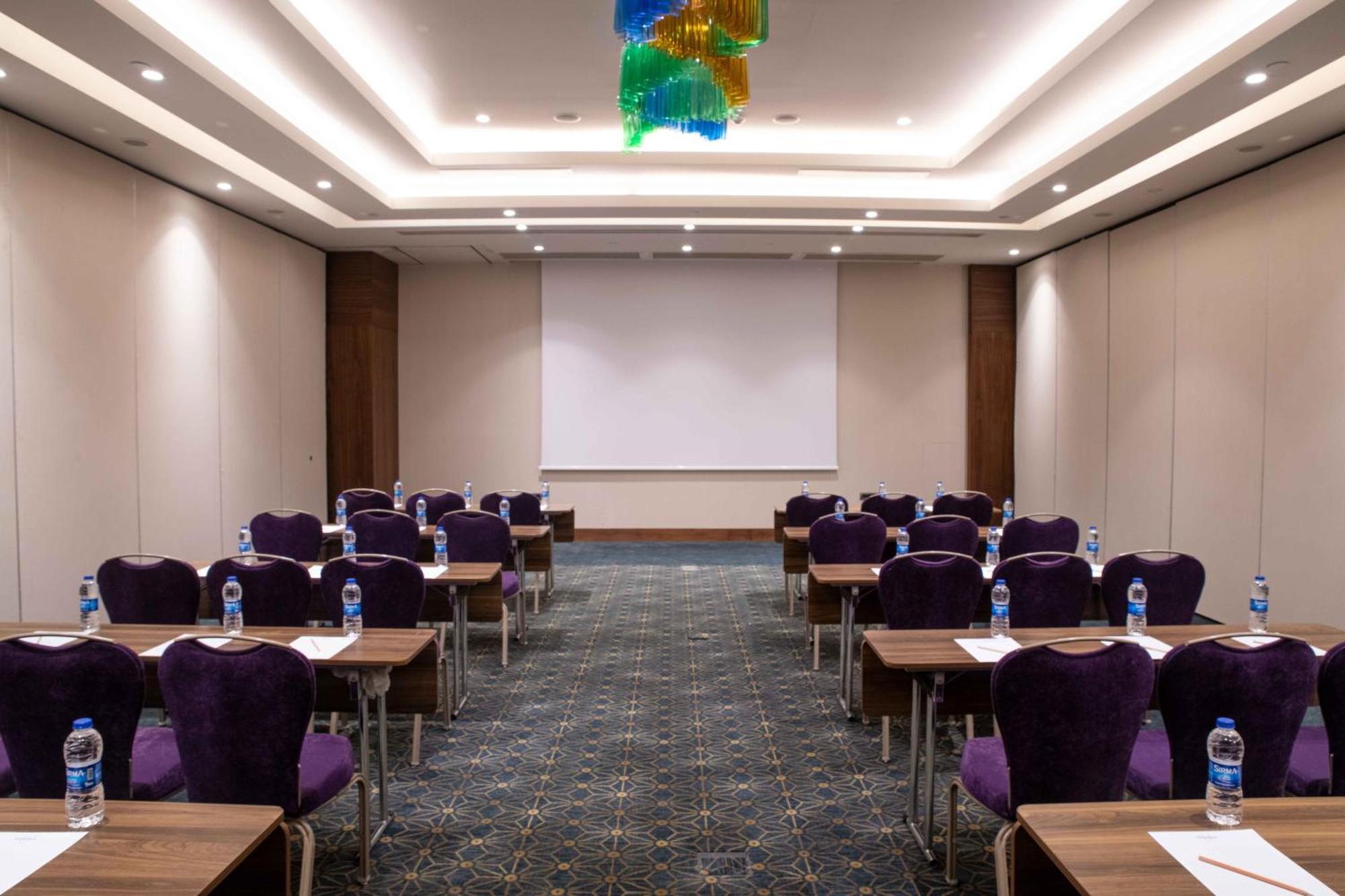 ホテル ユレイナス イスタンブール トプカピ エクステリア 写真 Meeting room